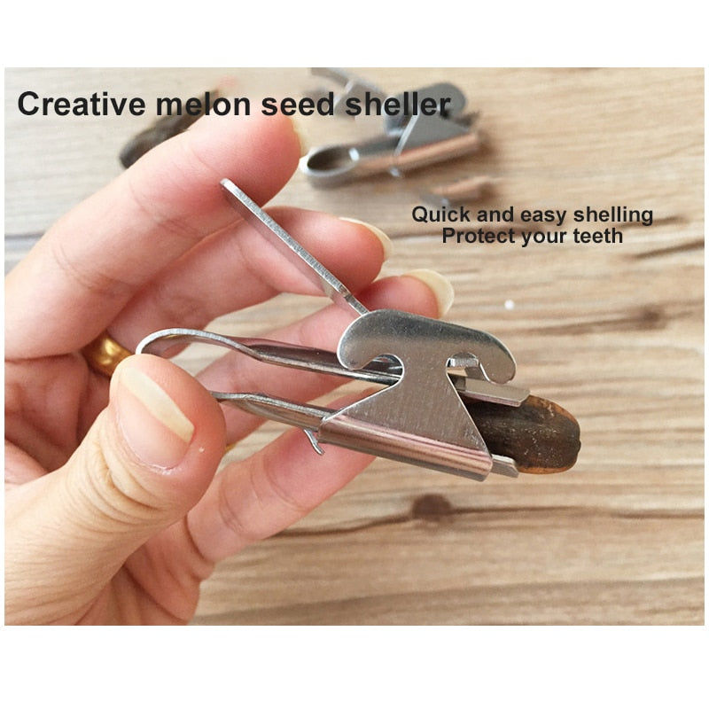 Lisslune | Stainless Steel Manual Seed Peeler