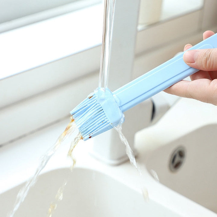 Lisslune | Multifunctional Oil Bottle Baking Brush