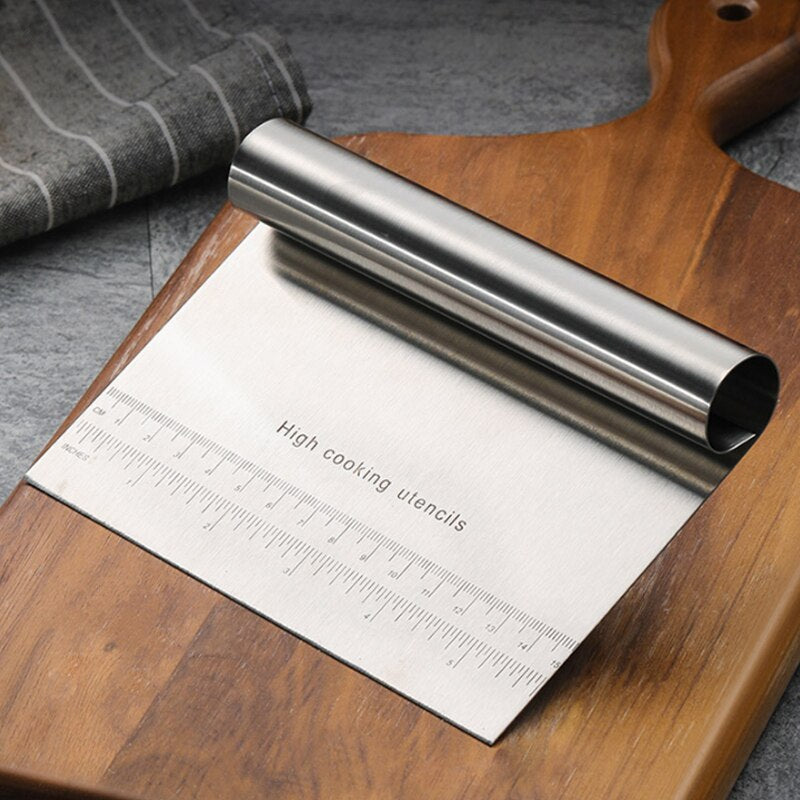 Lisslune | Stainless Steel Easy Dough Cutter
