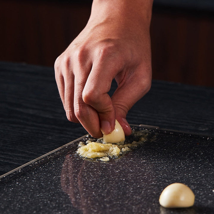 Lisslune | Multifunctional Sharpener Cutting Board