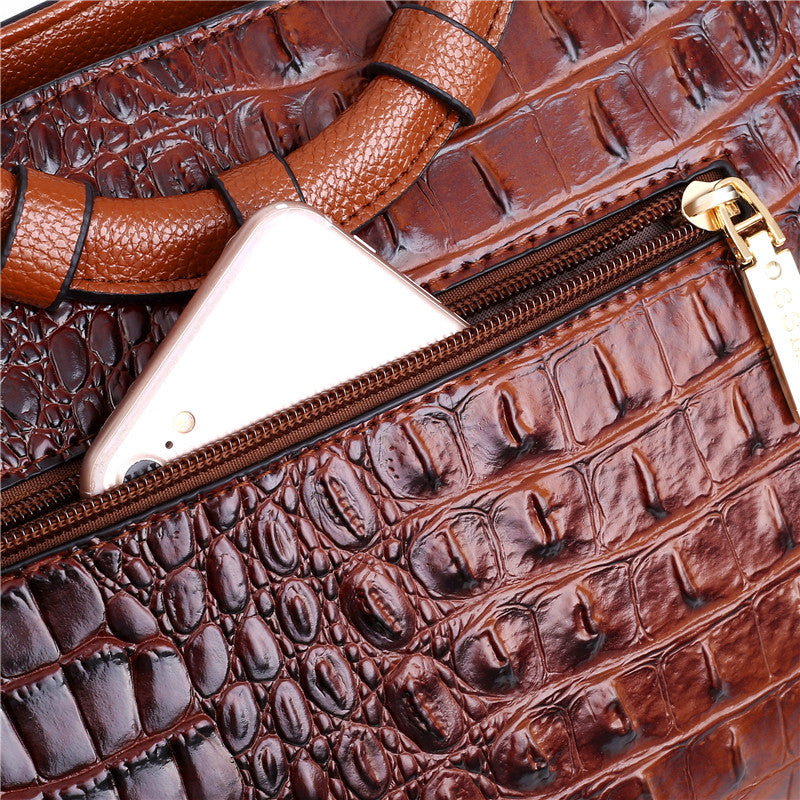Lisslune | Leather Crocodile Bag – with handcrafted details
