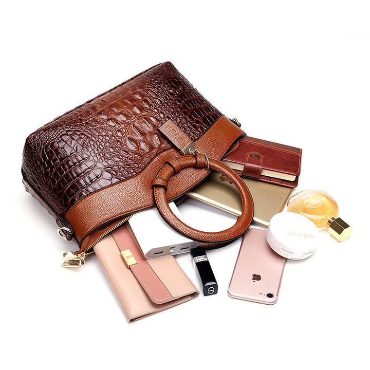 Lisslune | Leather Crocodile Bag – with handcrafted details