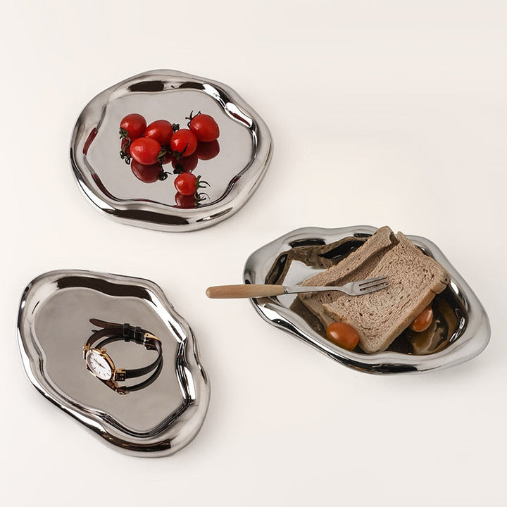 Lisslune | Cookies & chrome-plated ceramic tray and bowl