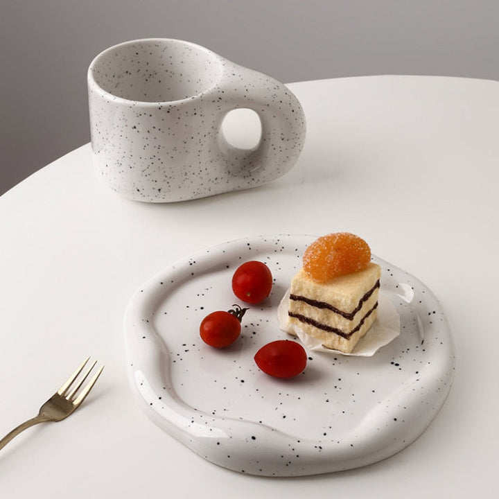 Lisslune | Cookies & chrome-plated ceramic tray and bowl