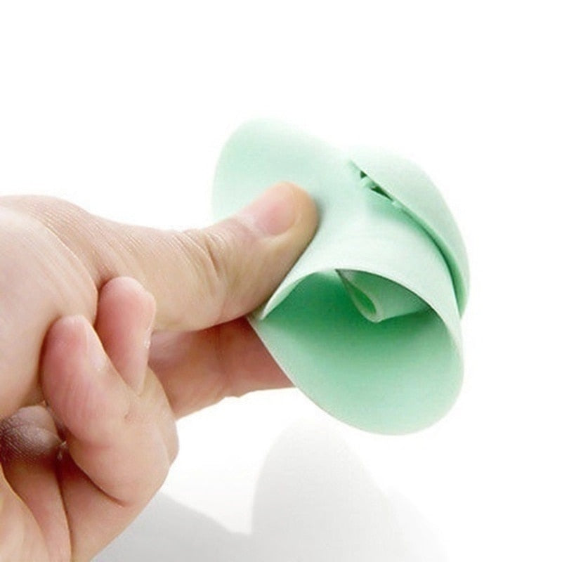 Lisslune | Universal Floor Silicone Push Drain Stopper