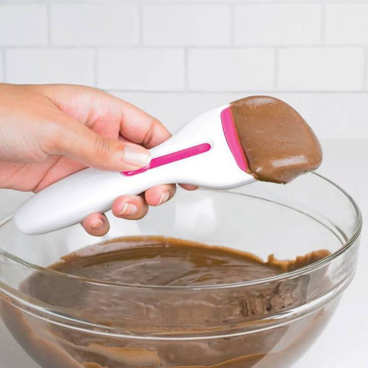 Lisslune | Non-Stick Cupcake Decoration Scoop