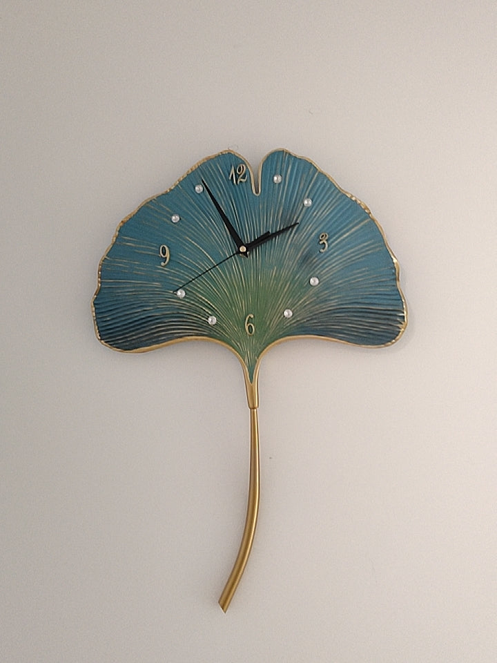 Lisslune | Elegant Leaf Wall Silent Clock