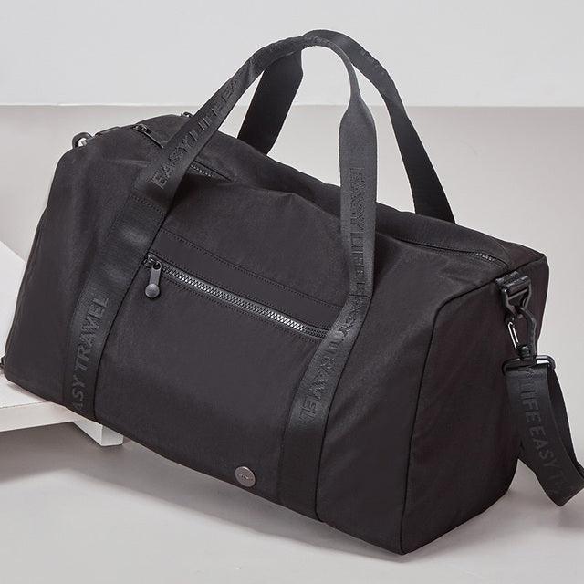 Lisslune | Adventure-ready sports duffel bag with separate shoe compartment - The perfect gear for active travelers