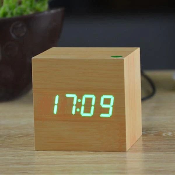 Gelbgrün Cube Digital Tischuhr