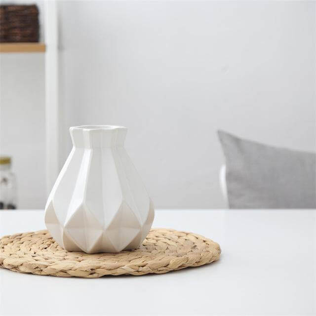 Lisslune | Modern Europe Brief Matt Diamond Porcelain Ceramic Vase