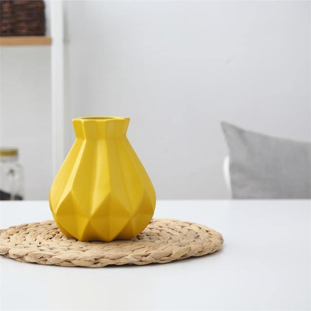 Lisslune | Modern Europe Brief Matt Diamond Porcelain Ceramic Vase