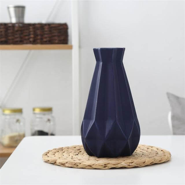 Lisslune | Modern Europe Brief Matt Diamond Porcelain Ceramic Vase