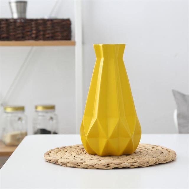 Lisslune | Modern Europe Brief Matt Diamond Porcelain Ceramic Vase