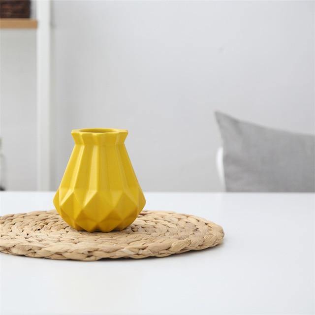 Lisslune | Modern Europe Brief Matt Diamond Porcelain Ceramic Vase