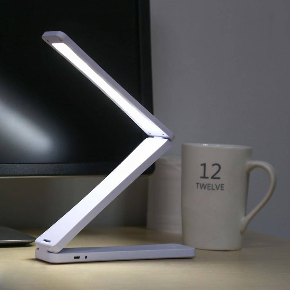 Lisslune | Eye-protection Reading Desk Table Lamp