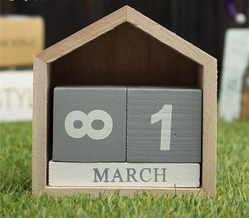 Lisslune | Wood Block Calendar Home Decoration