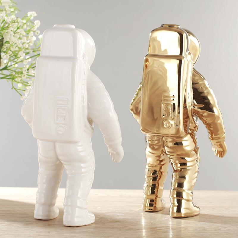 Lisslune | SpaceFlora - Astronaut flower holder