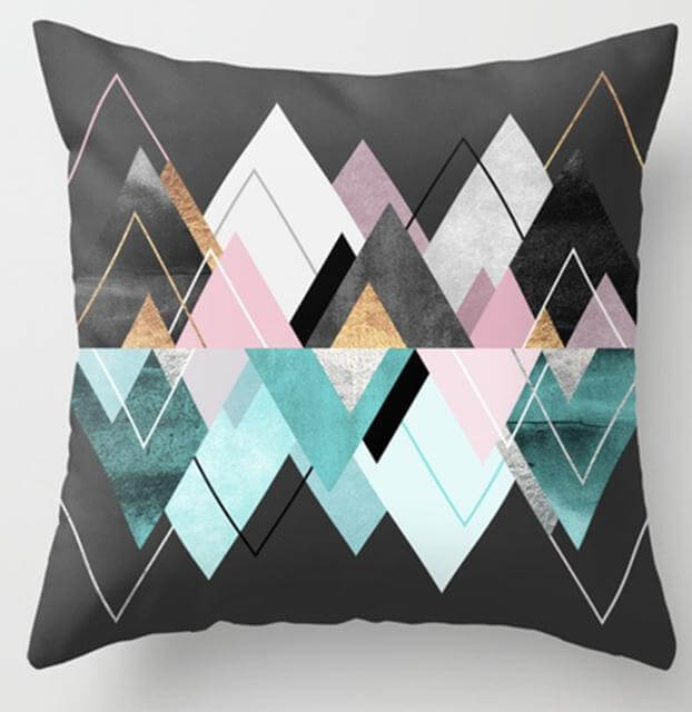 Lisslune | Irregular Triangle Pattern Pillow Cases