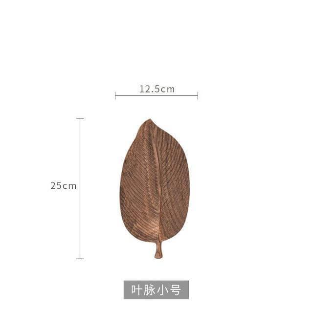 Lisslune | Walnut Snack Tray Leaf Plates