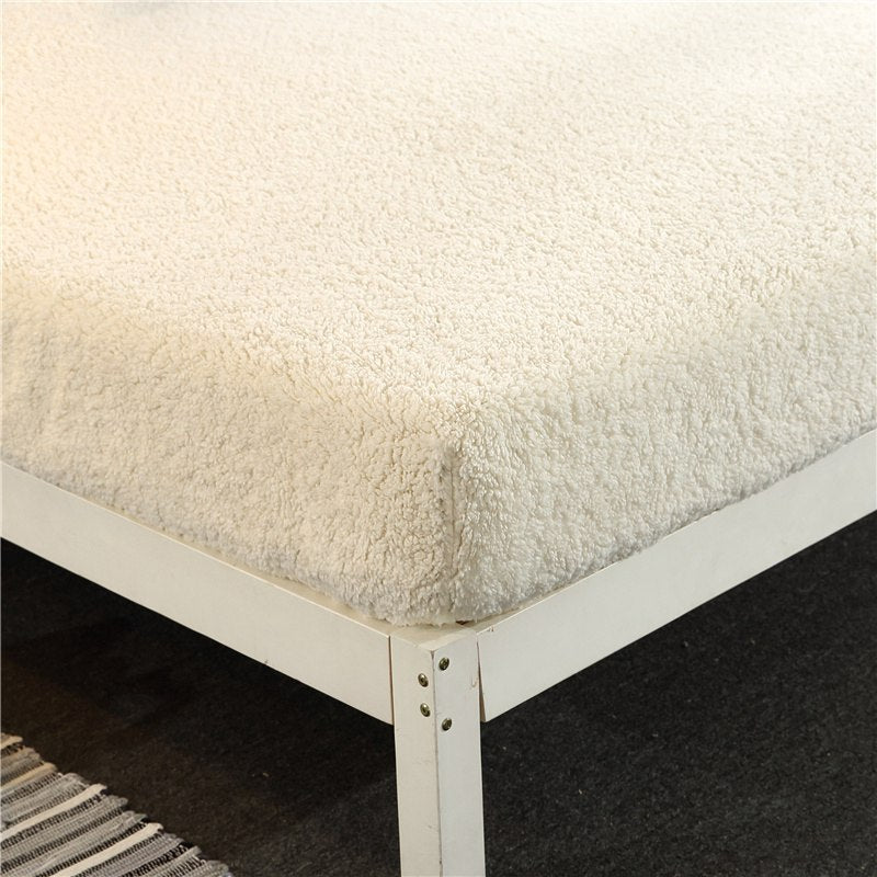 Lisslune | Synthetic Lambswool Fleece Fitted Sheet