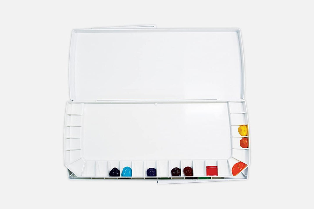 Lisslune | Change your watercolor experience with the Mijello 40-wells dual layer palette