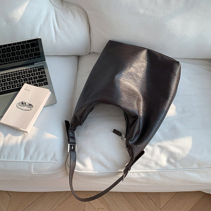 Lisslune | PUFFYPOUCH – Soft PU Leather Dumpling Tote for a Playful, Chic Look