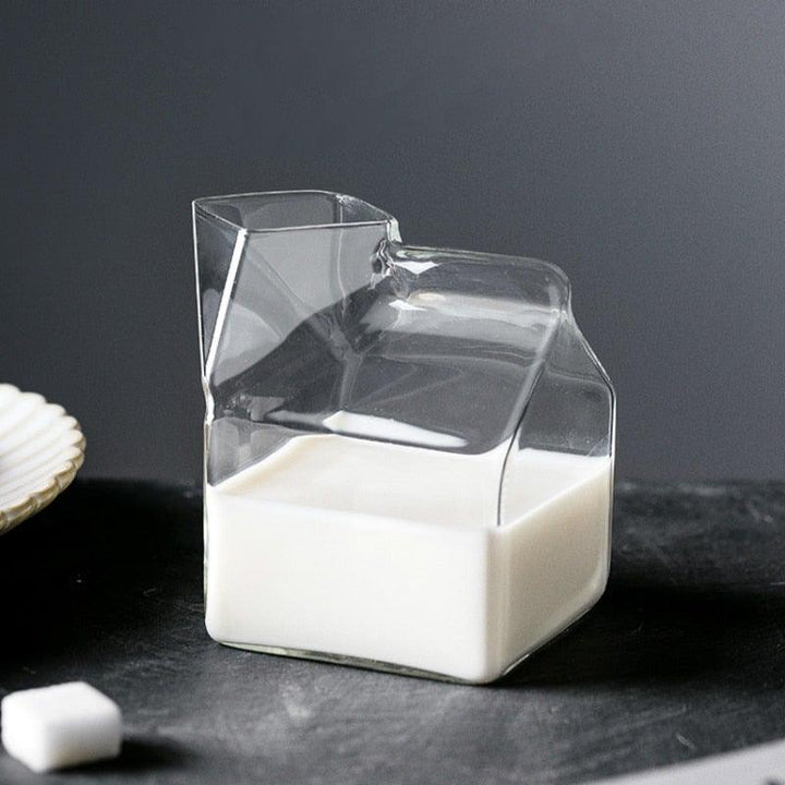 Lisslune | Quad Base Cup - Milk Carton Style Jug