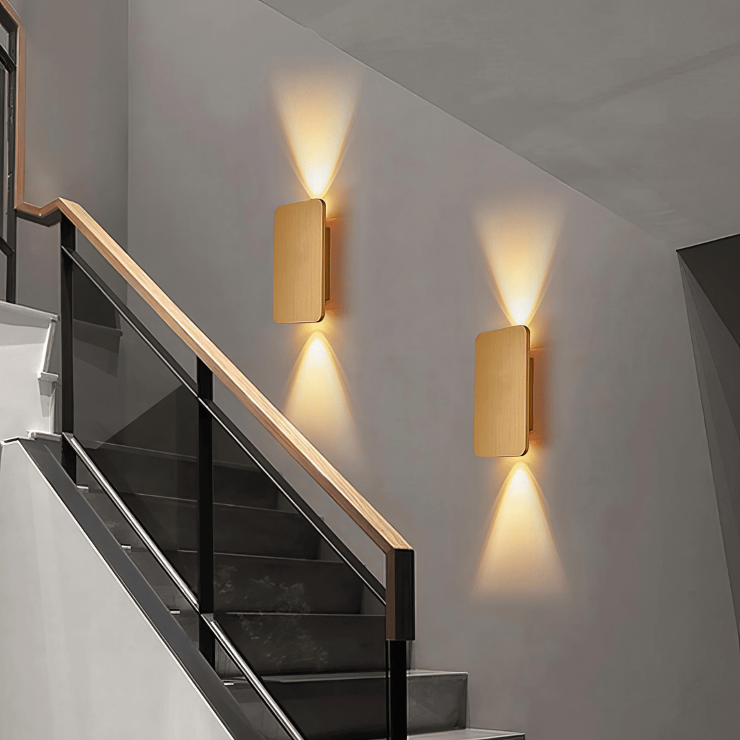 Lisslune | Radiara – Minimalist Wooden LED Wall Light with Adjustable Lighting