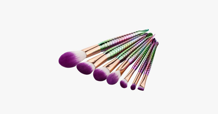 Lisslune | 7 Pieces Rainbow Mermaid Brush Set - Unique Colorful Brush Set Perfect for Comprehensive Makeup