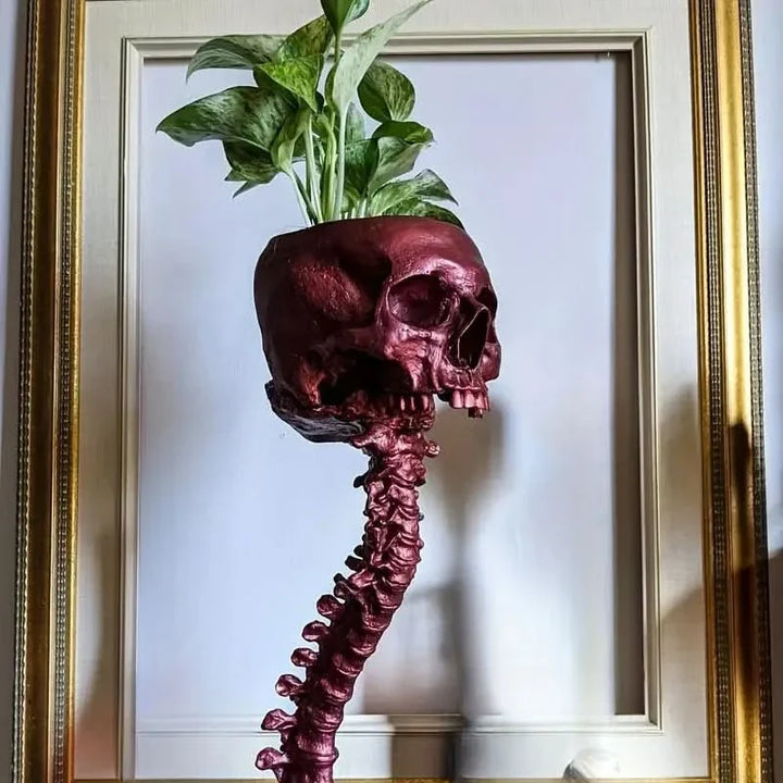 Lisslune | BoneBloom | Planter with Skull and Spine