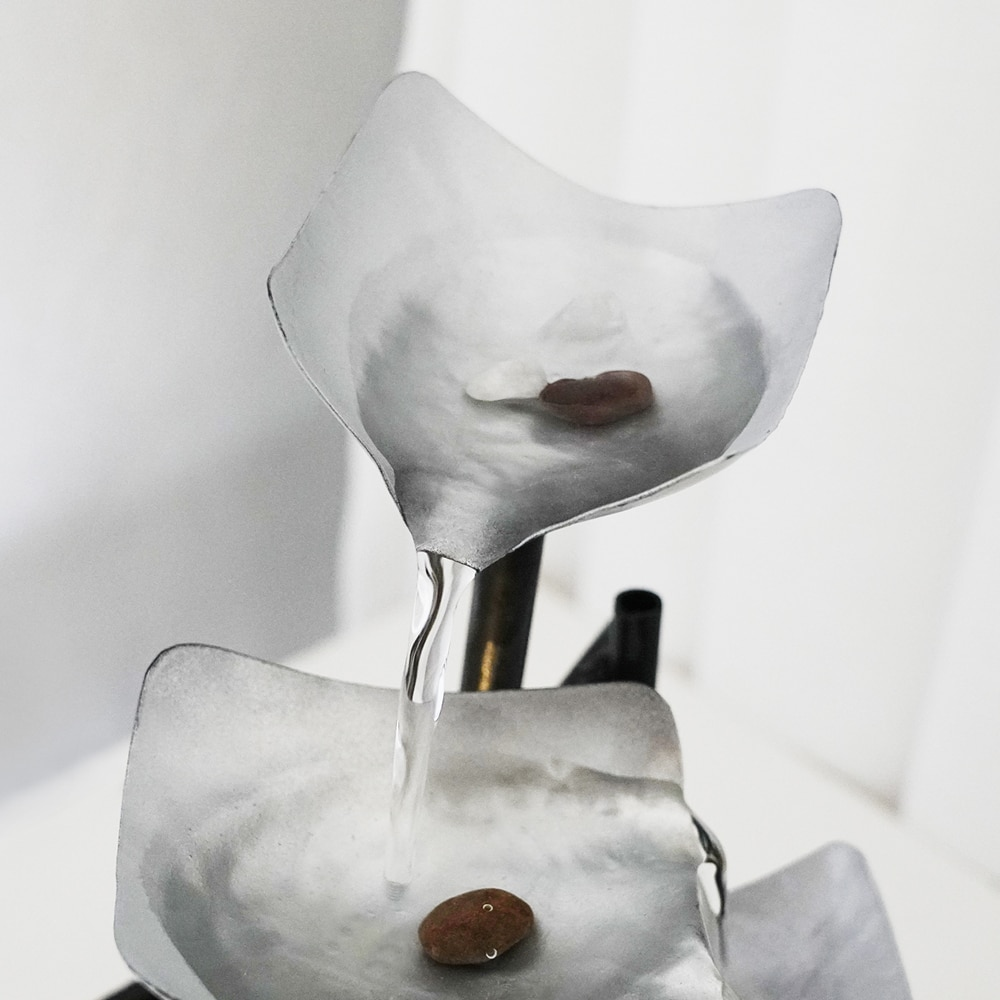 Lisslune | Minimalist Feng Shui Flowing Water Fountain
