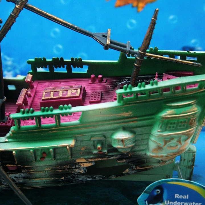 Lisslune | Large Shipwreck Aquarium Decoration