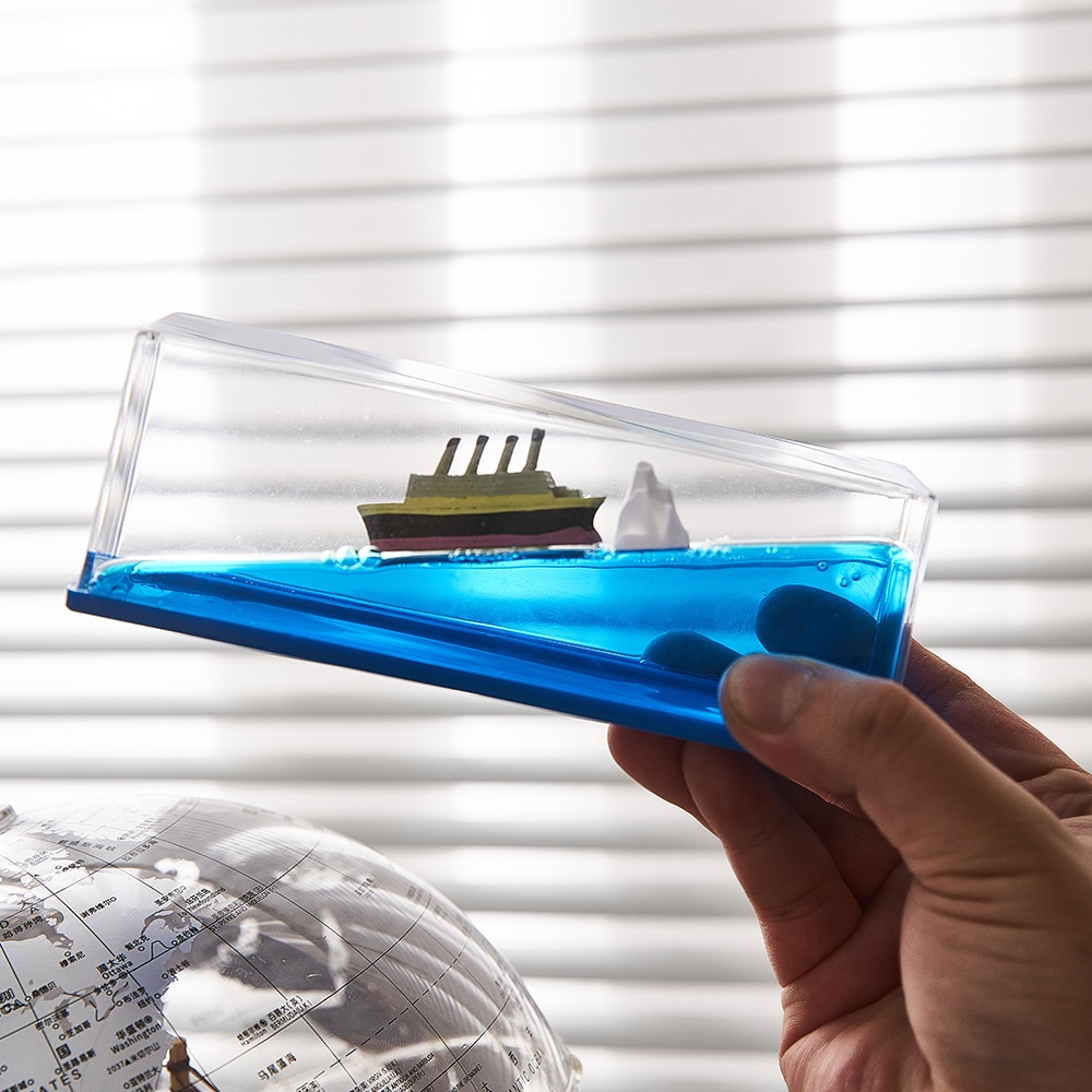 Lisslune | Creative Unsinkable Boat Decor