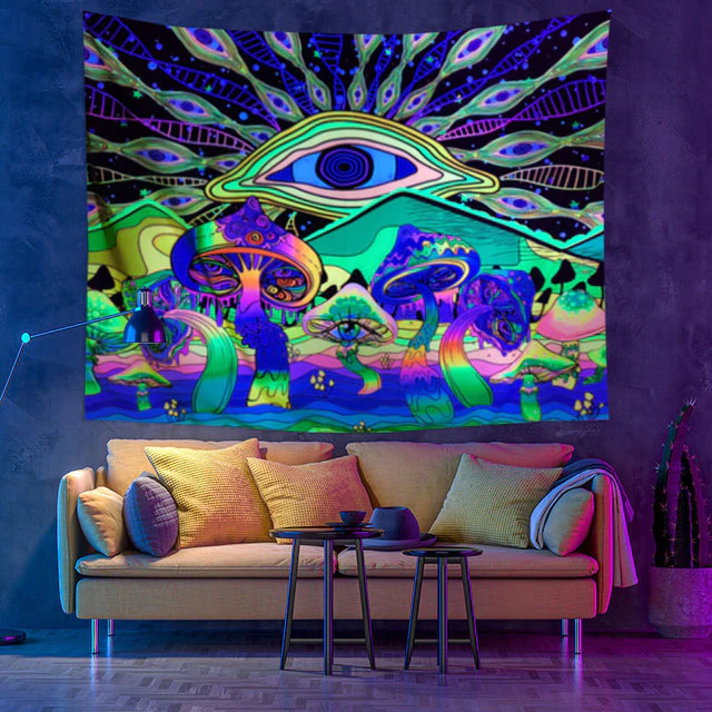 Lisslune | Colorful Glowing Luminous Tapestry