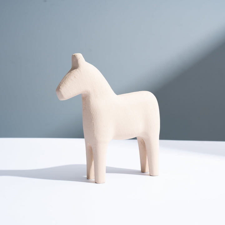 Lisslune | Resin creative Minimalism horse decoration ornaments