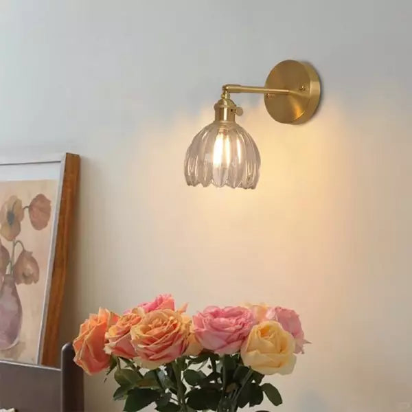 Lisslune | Glass Tulip Flower Wall Lamp | Elegant Flower Lighting for a Stylish Interior - MurCharm
