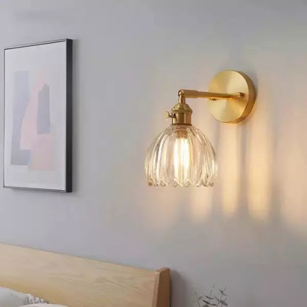 Lisslune | Glass Tulip Flower Wall Lamp | Elegant Flower Lighting for a Stylish Interior - MurCharm