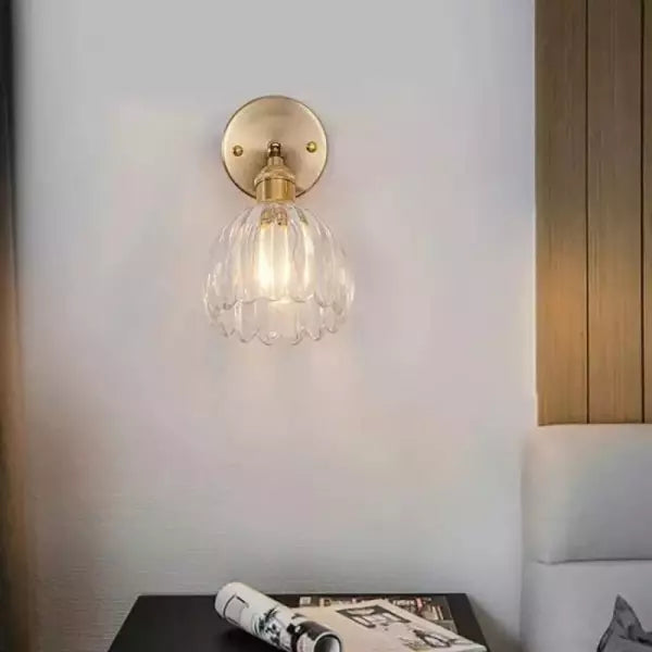 Lisslune | Glass Tulip Flower Wall Lamp | Elegant Flower Lighting for a Stylish Interior - MurCharm