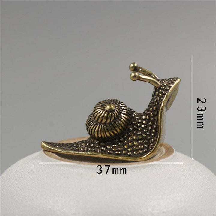 Lisslune | Retro Queen Copper Mini Snail Tea Pet Desk Ornament