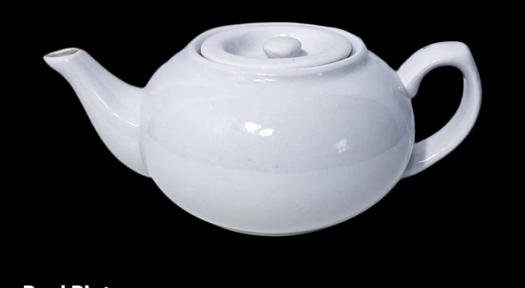 Lisslune | Porcelain Teapot with Lid