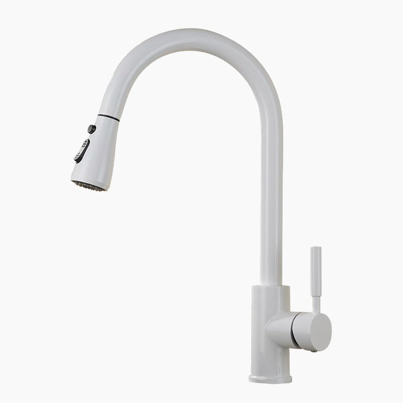 Lisslune | Kitchen with white high-pressure faucet