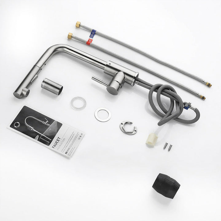 Lisslune | Kitchen with retractable stainless steel spray head