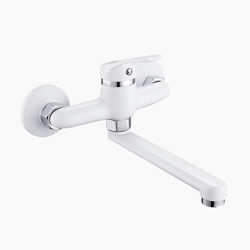 Lisslune | Wall kitchen with white spout