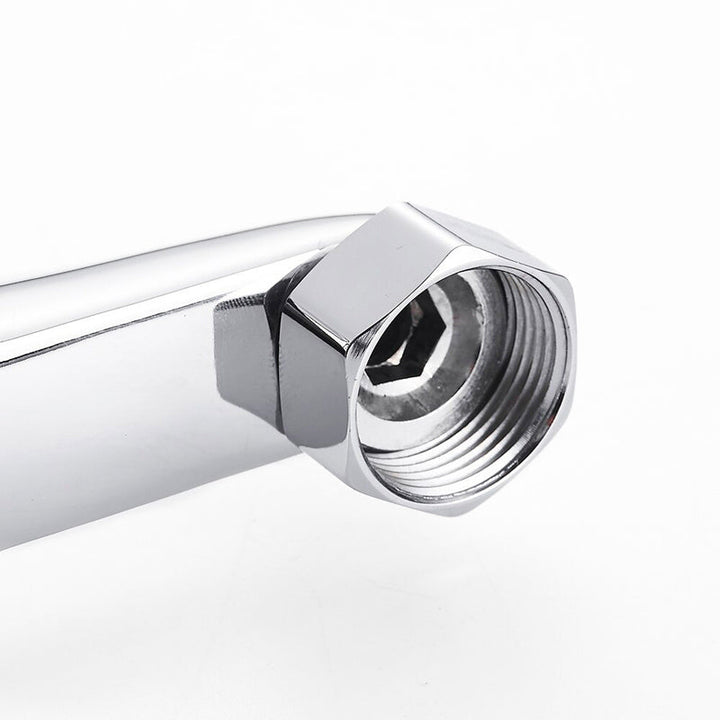 Lisslune | Wall kitchen with chrome spout