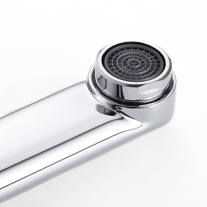Lisslune | Wall kitchen with chrome spout