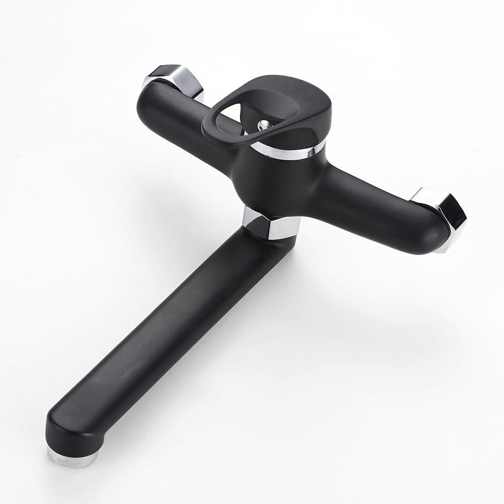 Lisslune | Wall kitchen with black spout