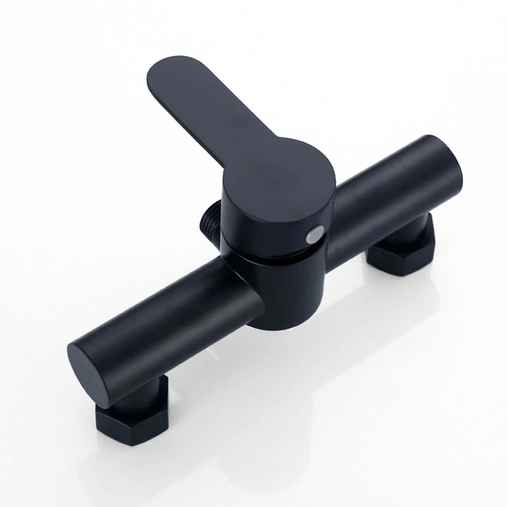 Lisslune | Shower black low outlet BALOU