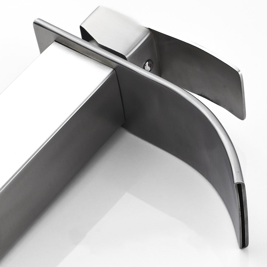 Lisslune | Washbasin Cascade brushed steel UNCLE