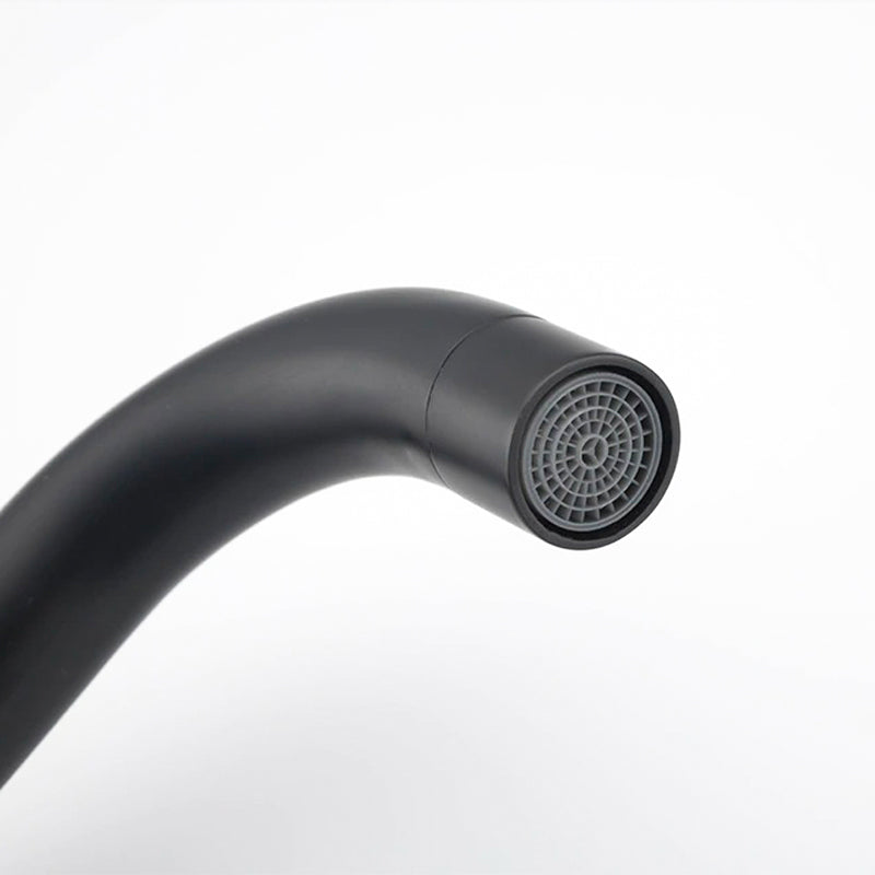 Lisslune | matte black high tub CYGNE square