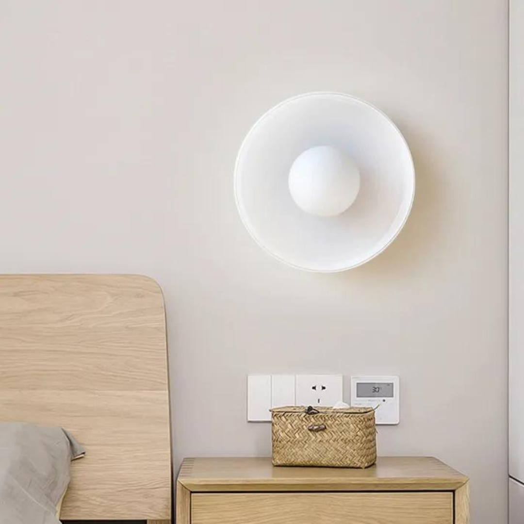 Lisslune | Round Ceiling Light with Stylish Functionality - LumiSphere